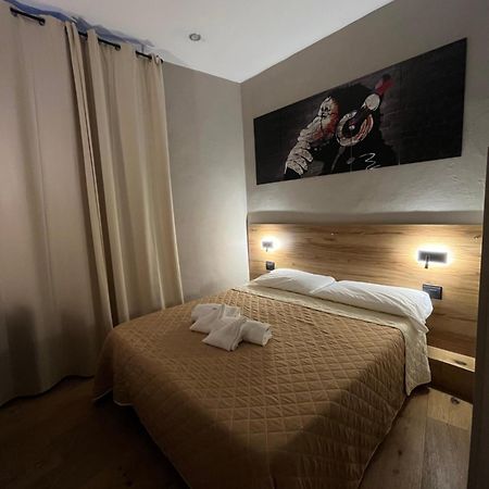 Hotel Pino Lerici Luaran gambar