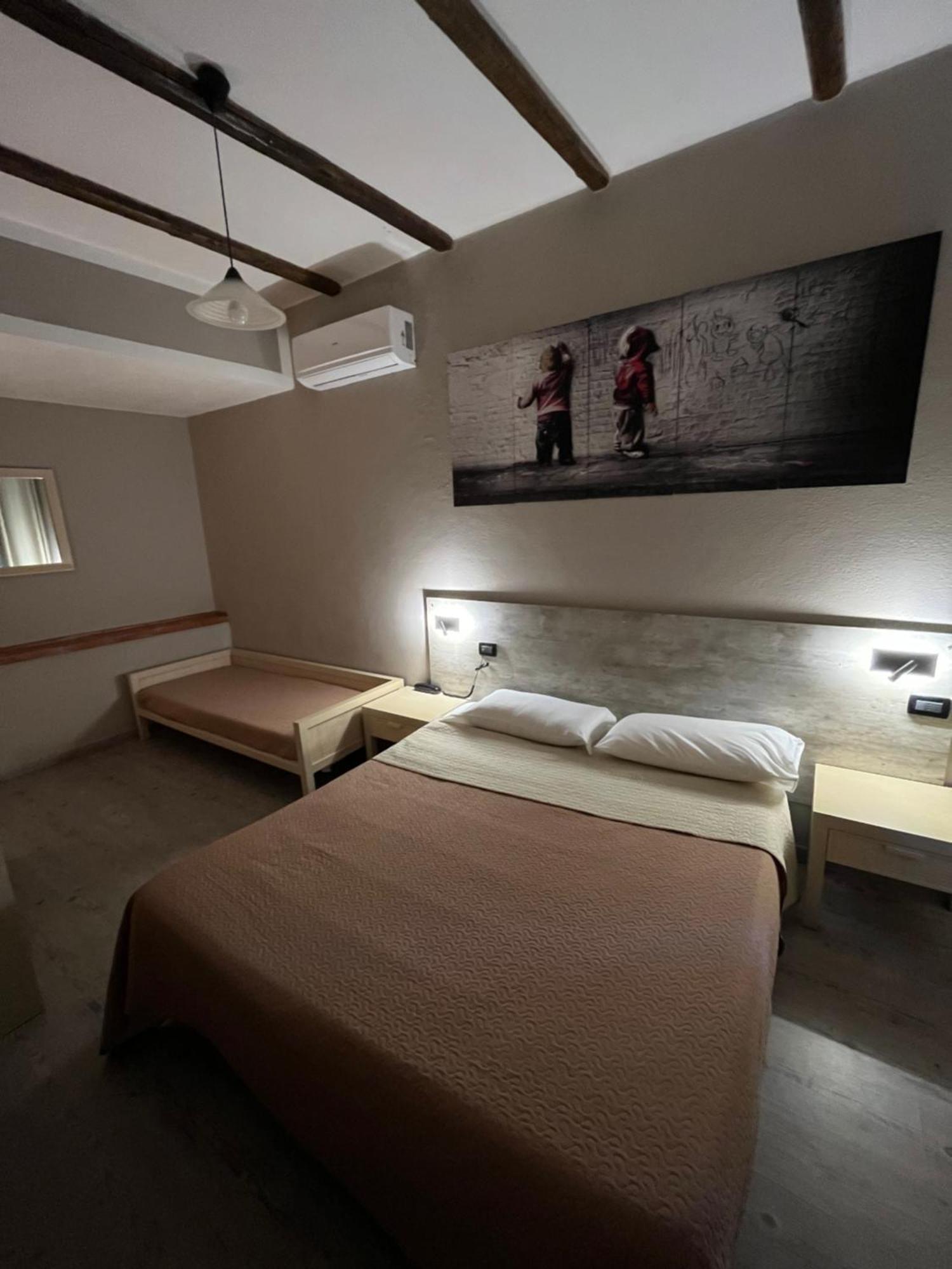 Hotel Pino Lerici Luaran gambar