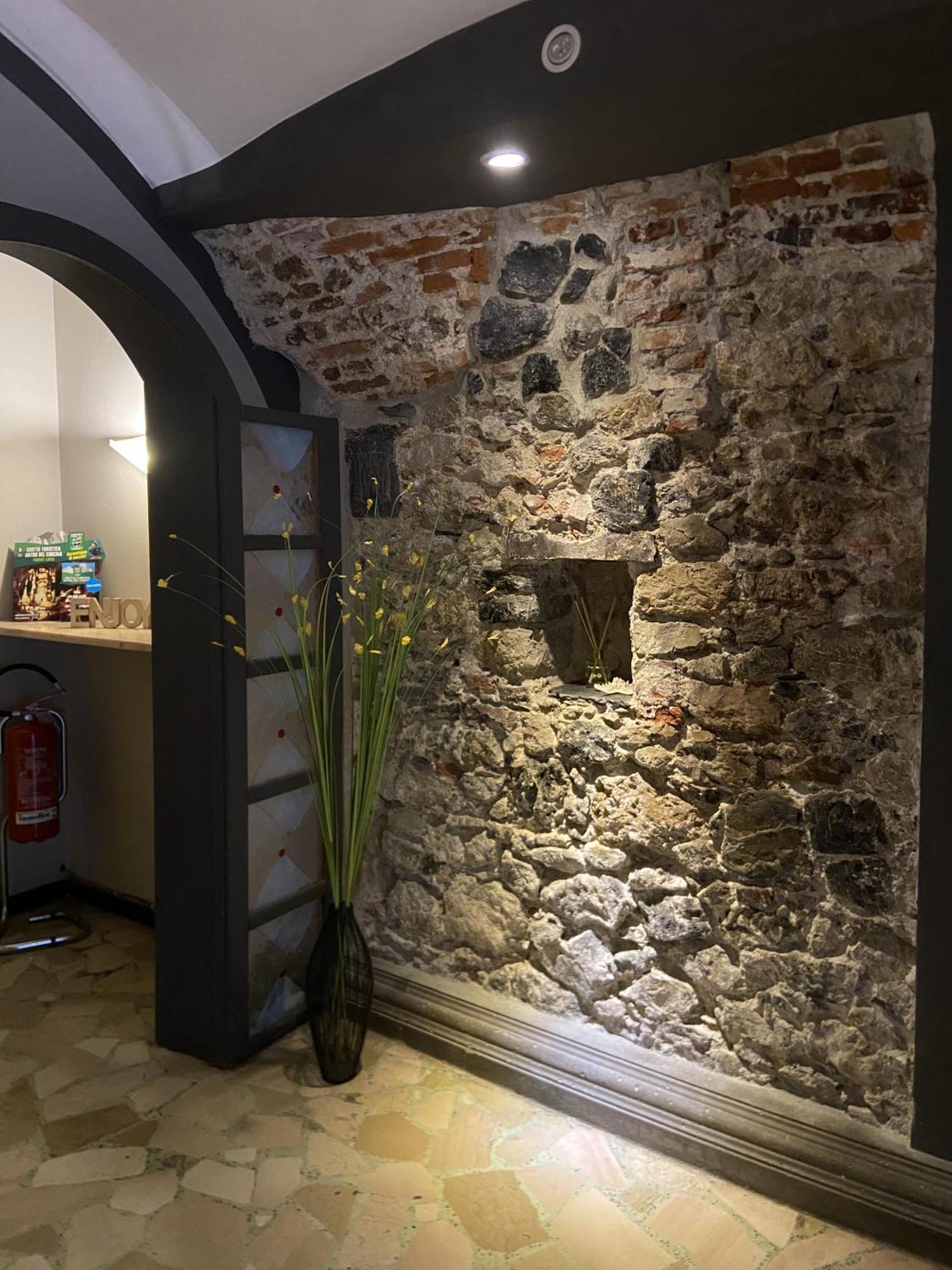 Hotel Pino Lerici Luaran gambar